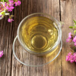 tisane géranium à robert tasse de thé fleurs
