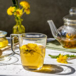 tisane de pissenlit tasse de thé infusion plantes